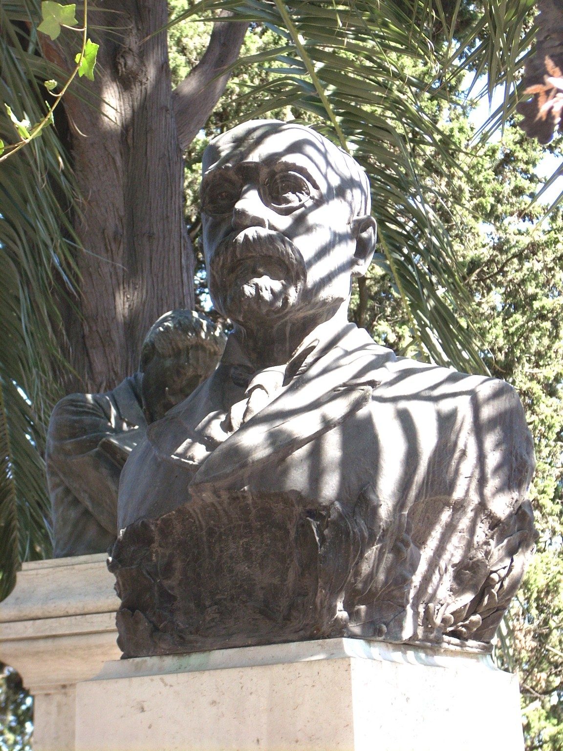 Enrico De Renzi monument, Cimitero Poggioreale, Naples - 03.JPG